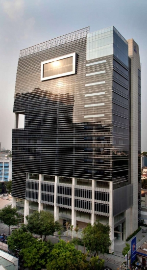 Chăm Sóc và Bảo Dưỡng Cảnh Quan Empress Tower